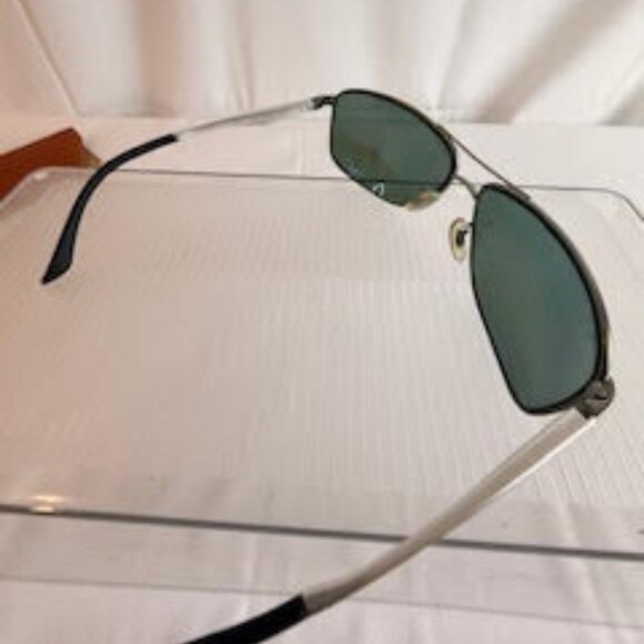 Ray-Ban RB8313 Aviator Sunglasses Polarized | Black Silver Frame Green Lenses - Picture 8 of 10